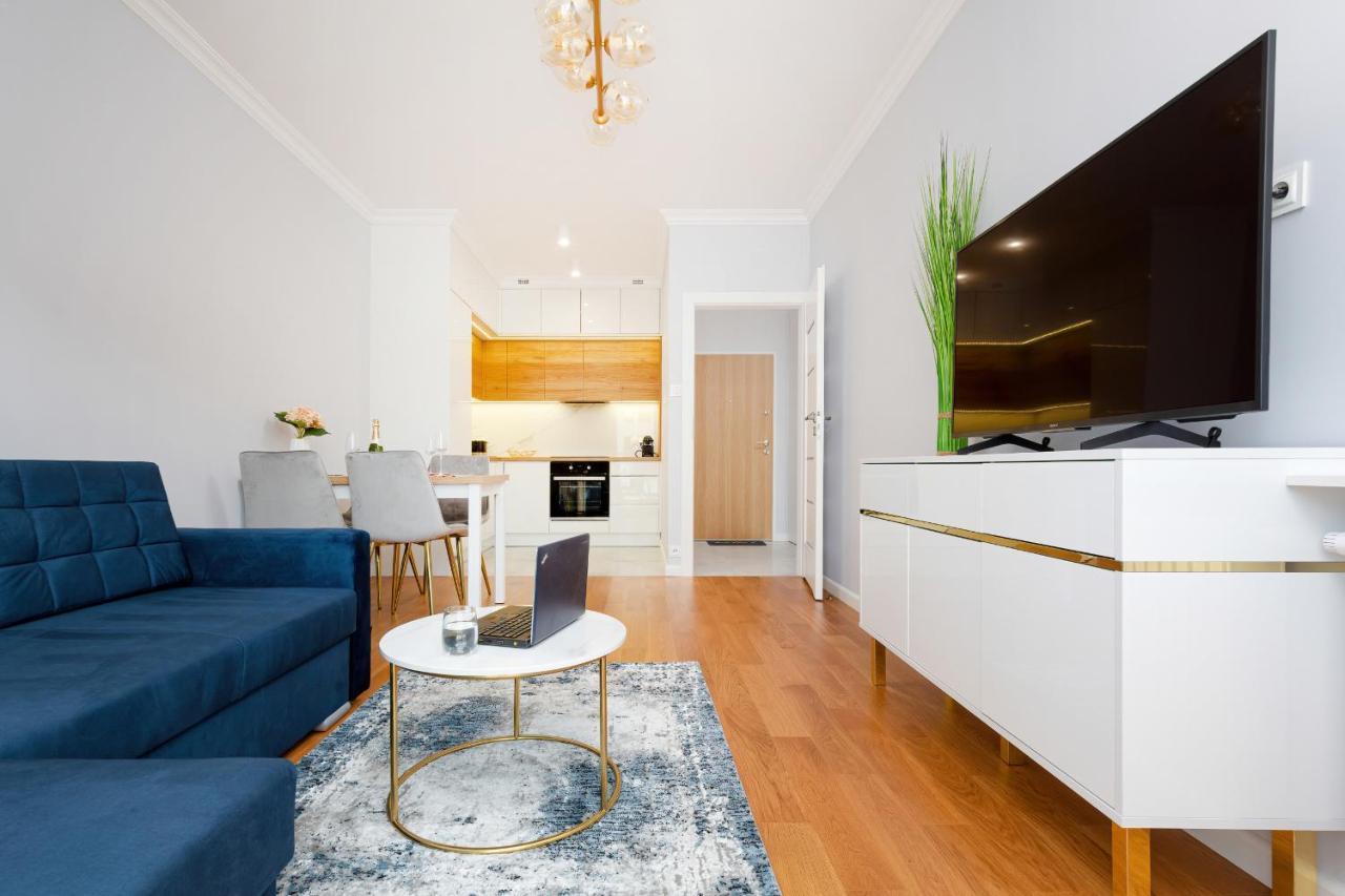 Apartament Dom Przy Okrzei By Renters Prestige وارسو المظهر الخارجي الصورة