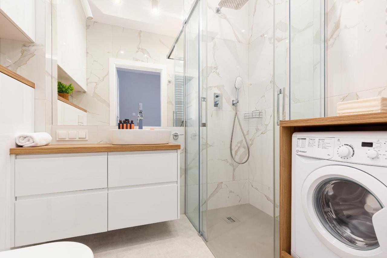 Apartament Dom Przy Okrzei By Renters Prestige وارسو المظهر الخارجي الصورة
